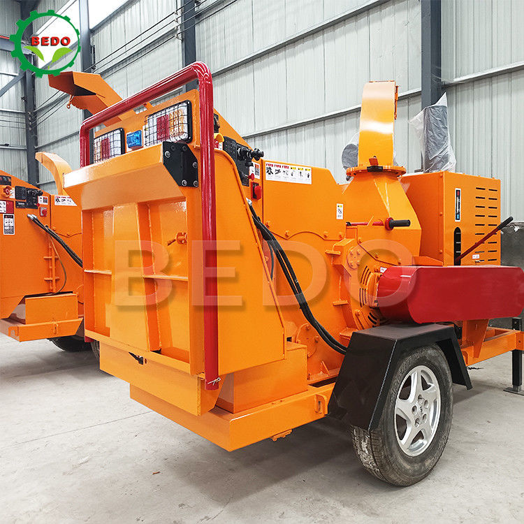 Mobile Garden 55HP Diesel Wood Chipper Branch Shredder Electric Start Forestry Equipment