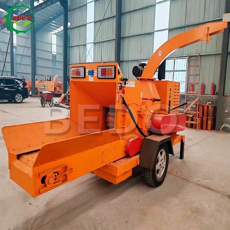 Mobile Garden 55HP Diesel Wood Chipper Branch Shredder Electric Start Forestry Equipment