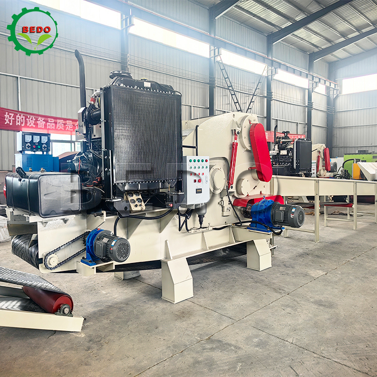 Μηχανή κόψιμο ξύλου Coconut Shell Husk Diesel Mobile 55HP για την Ινδονησία Επεξεργασία ξύλου και καυσίμου