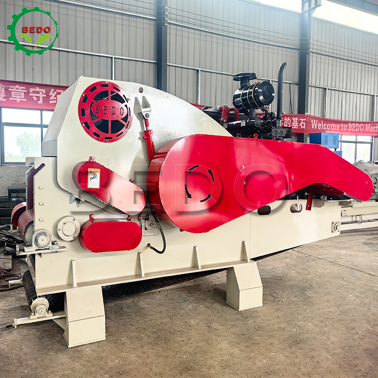 Πιστοποιημένο CE 25-35mm Chip Hydraulic Wood Chipper Machine Long Feed Conveyor Industrial Drum Shredder