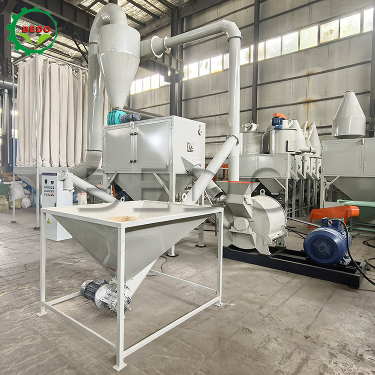 Μηχανή σκόνης ξύλου 50Hz χαμηλού θορύβου με μέγιστο μέγεθος τροφοδοσίας 8 mm για αποδοτική άλεση πριονιδιού ξύλου