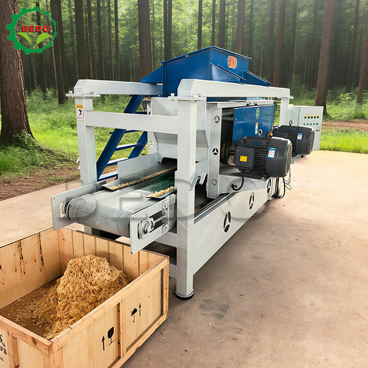 Μηχανή ξυρίσματος 4 kw Running Power 400kg/h Χωρητικότητα χαλύβδινου πλαισίου Ανθεκτικό εξοπλισμό επεξεργασίας ξύλου