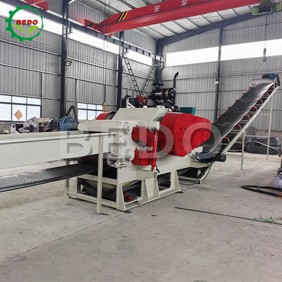 Diesel Powered 330HP Forestry Wood Chipper Machine Βιομηχανικός καταστροφέας κορμών βαρέως τύπου