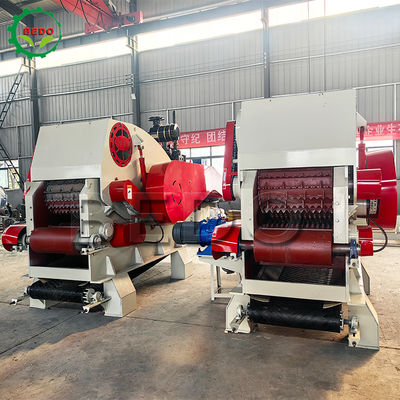 Μηχανή ντίζελ 235HP Μηχανή θραύσης ξύλου Μεγάλη κλίμακα Επεξεργασία ξύλου βαρύ φορτίο τύπου τύπου ντραμ