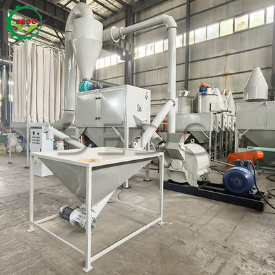 Μηχανή σκόνης ξύλου 50Hz χαμηλού θορύβου με μέγιστο μέγεθος τροφοδοσίας 8 mm για αποδοτική άλεση πριονιδιού ξύλου